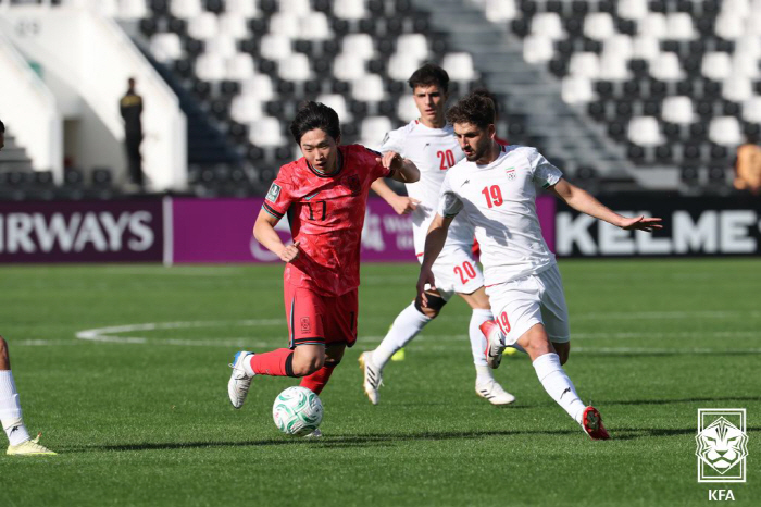 "강상윤→김태원 부상 OUT" '득점 취소 눈물' 韓 U-23, 이란과 …