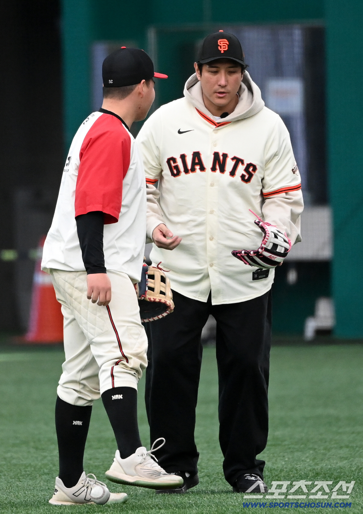 '충격 은퇴' 황재균, 자신의 미래에 대해 입 열었다 "지도자, 야구 예…