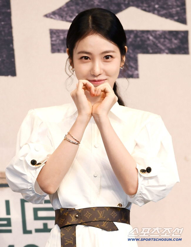 [SC전망] "미모만? 연기력도 甲"…신예은·신시아·노윤서, 2026년 …