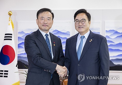 우의장, 방미통위원장 만나 "과제 산적…조속한 위원 구성 노력"