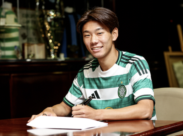 [오피셜]'英 진짜 너무하네'→'韓 특급 재능 옆에서 긴급 탈출'...日…