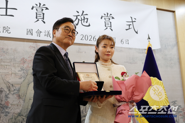 '오직 국민만 바라보는 일잘러'김예지 의원,백봉신사상 베스트10 영예...102건 법안·대표발의→19건 통과 '결실'