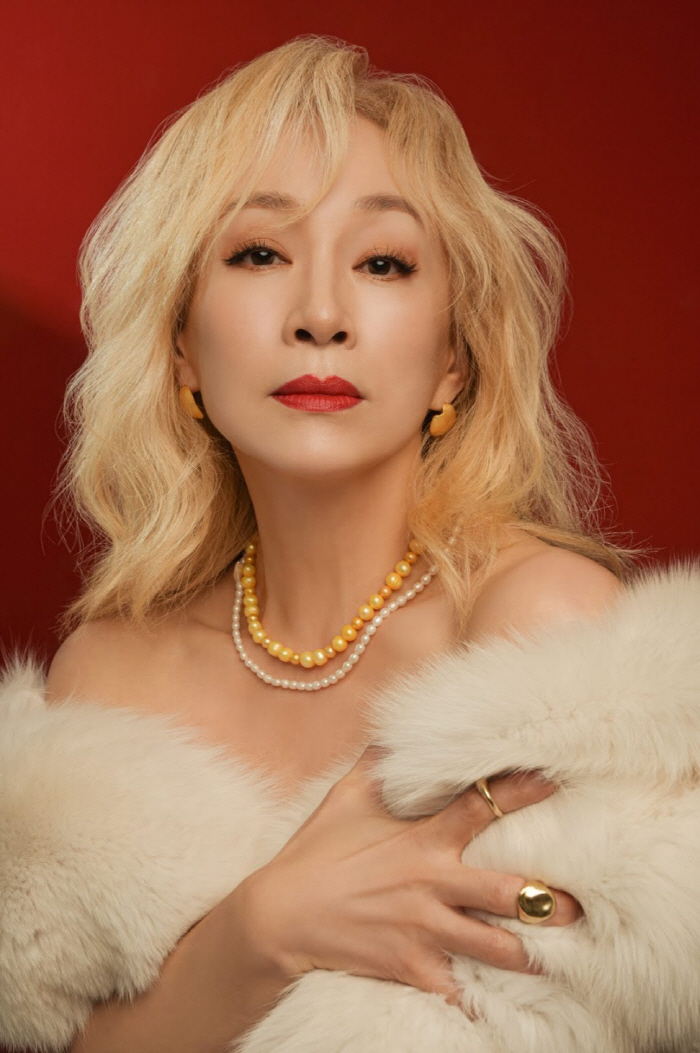 박해미, PA엔터와 전속계약…K콘텐츠 확장→세계 경쟁력 강화 힘쓴다 [고재완의 컬처&]