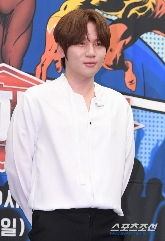 케이윌, 강남 부촌에 80평대 3층 대저택 지었다...채광+인테리어 센스 최고