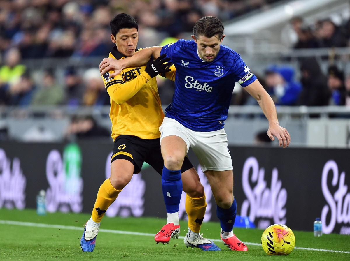 희찬이형 미안해! '나먼저 튈게' 英 BBC 주장→핵심 ST, 노팅엄 매…