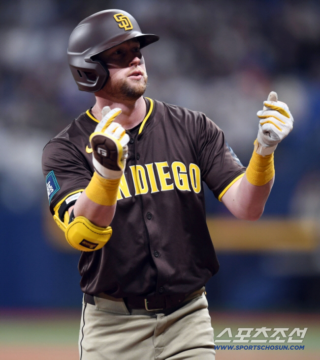 4년 217억 유틸 놔두고 왜? SD, 또 내야수 노린다…송성문 주전 경…