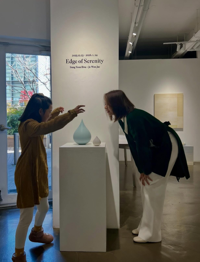 조윤희 9세 딸, 클수록 父 이동건 판박이..큰 키까지 '우월한 유전자'