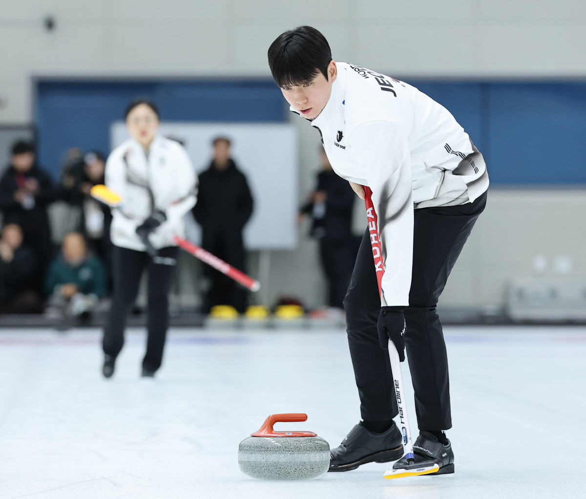 "무조건 승리"→"빠른 적응이 관건" 대한민국 스타트 끊는 믹스더블, 케…