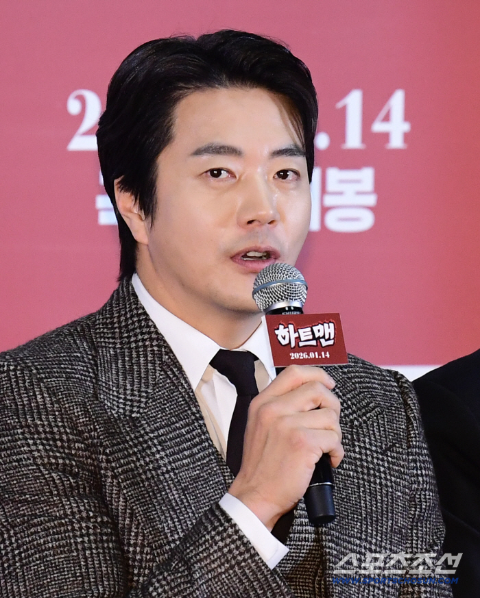 '하트맨' 권상우 "영화 흥행 간절해, 무릎 10번도 더 꿇을 수 있어"