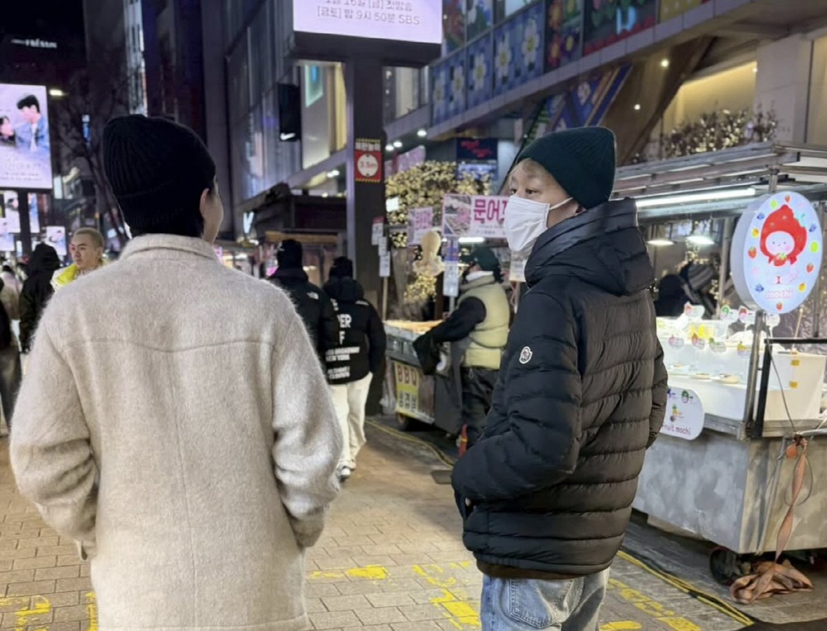 ‘마약·은퇴 번복’ 박유천, 5년만에 퀭한 얼굴+환한 미소 깜짝...동생…