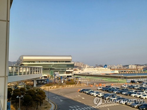 부산항 국제여객터미널 주차장, 무정차 출차 등 시스템 개선