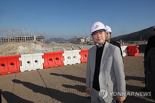 장동혁 "반도체 클러스터 새만금 이전 주장은 지방선거용 선동"