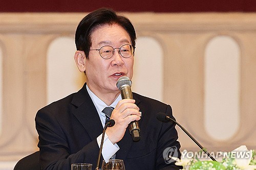 李대통령 새해 첫 지지율 60% 재진입…악재에도 與도 동반 상승[한국갤럽](종합)