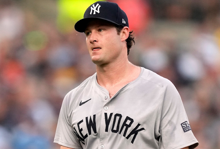 충격! 토미존 복귀 앞둔 4707억팔, 이제 평범한 투수 전락? 침통한 양키스…대체 왜?