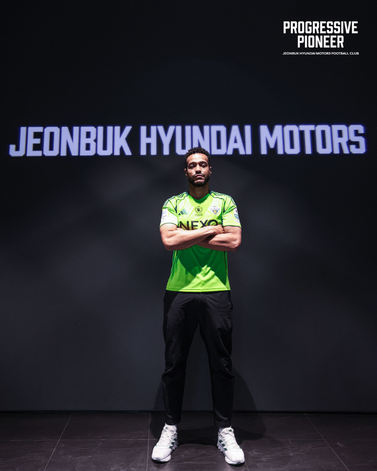 [오피셜]'챔피언'에 추가된 '특급 골잡이', 높이와 결정력 더한다...…