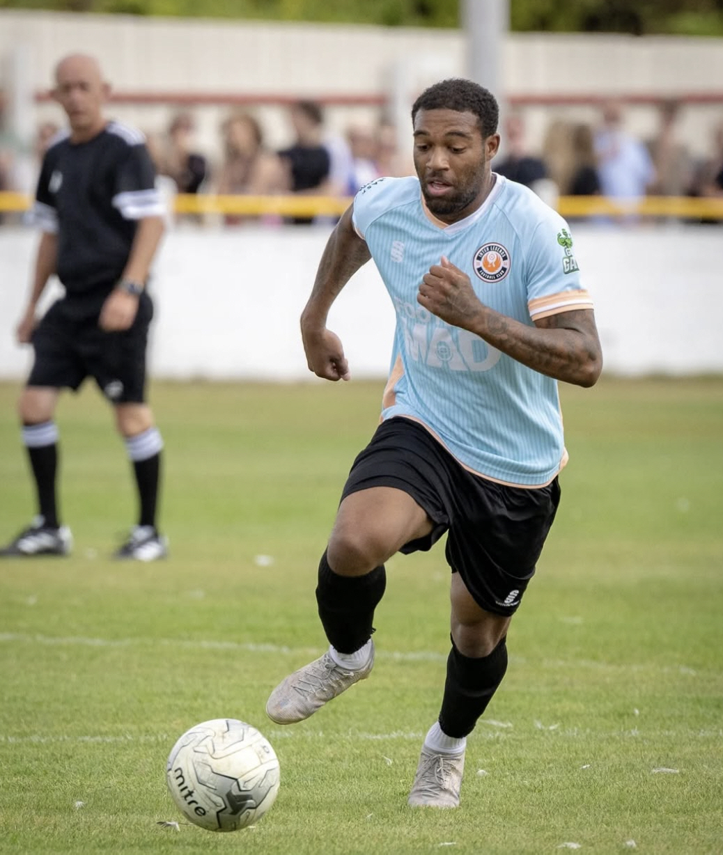 '충격! 축구선수가 왜 그렇게 수면제를…' 리버풀 출신 스타, 사기 혐의…