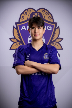 [오피셜]'대구 성골 유스→군필 미드필더' 안양, '데뷔 이후 첫 이적' 이진용 영입