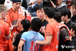 공격성공률 61.9% 대폭격! OK저축은행 디미트로프 