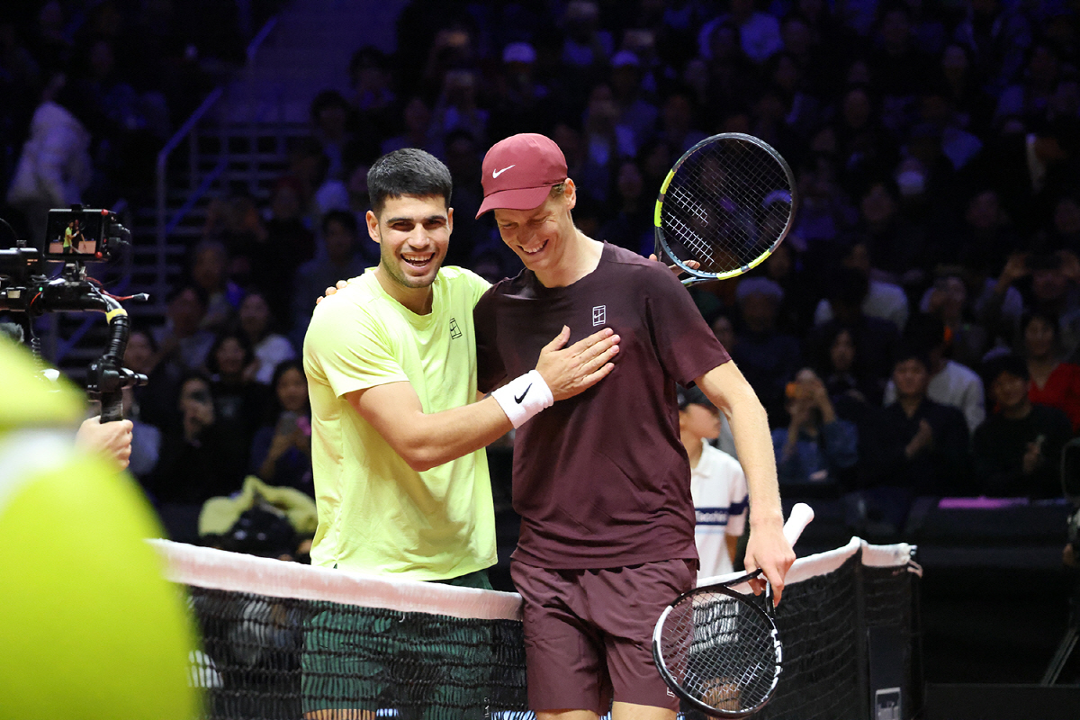 "이래서 월클입니다" 슈퍼매치 깜짝→감동 해프닝, 관중석 앉은 韓 테니스…
