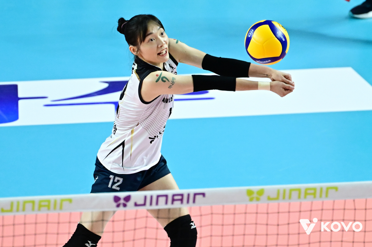 '이 결단' 없었다면 선두 질주 있었을까…포지션 대변신에 1위까지 꿰찼다…