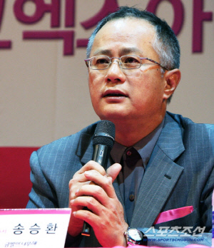 '시각장애 4급' 송승환, 故 김자옥이 살렸다 