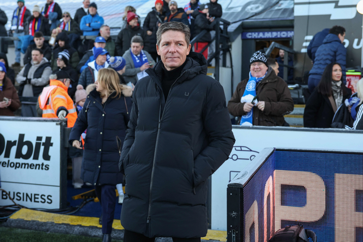 "웨인 루니 친동생 감독이 FA컵 역사를 새로 썼다" 6부 매클즈필드, …