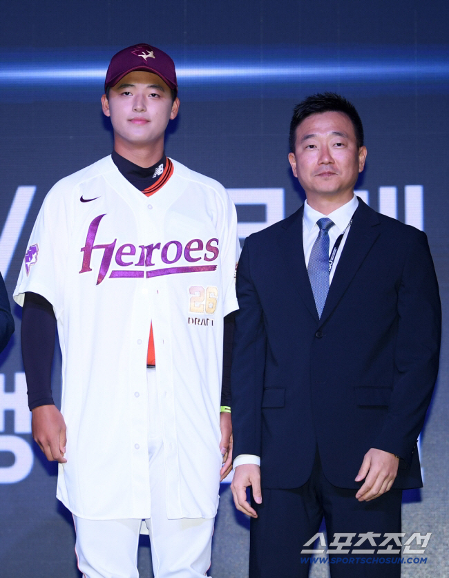 박준현은 왜 '학폭 사과' 이행 거부했을까...규정-기록으로는 뛸 수 있…