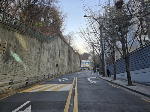 관악구, 급경사지 '스마트 도로 열선' 12.7㎞ 구축 완료해 겨울철 안전사고 막는다