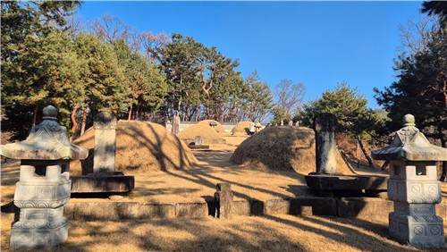 [세상풍경] 폐위된 왕 연산군의 묘