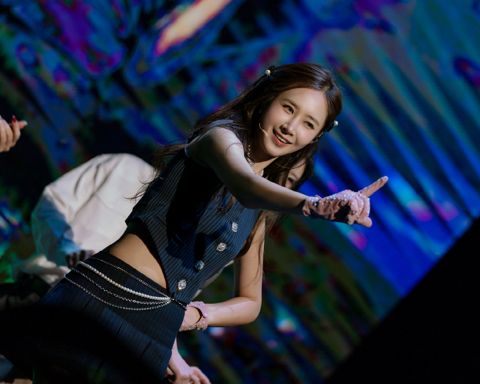 권유리, 대만 팬미팅 투어 '유리버스'…