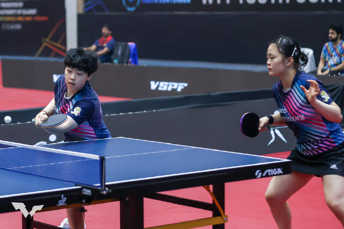 "세계 213위 맞아?" 유한나 WTT피더 단-복식 2관왕...'유남규 …