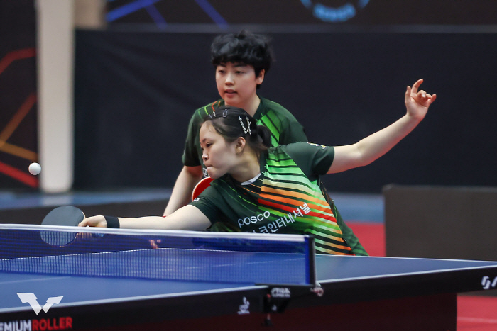 "세계 213위 맞아?" 유한나 WTT피더 단-복식 2관왕...'유남규 …