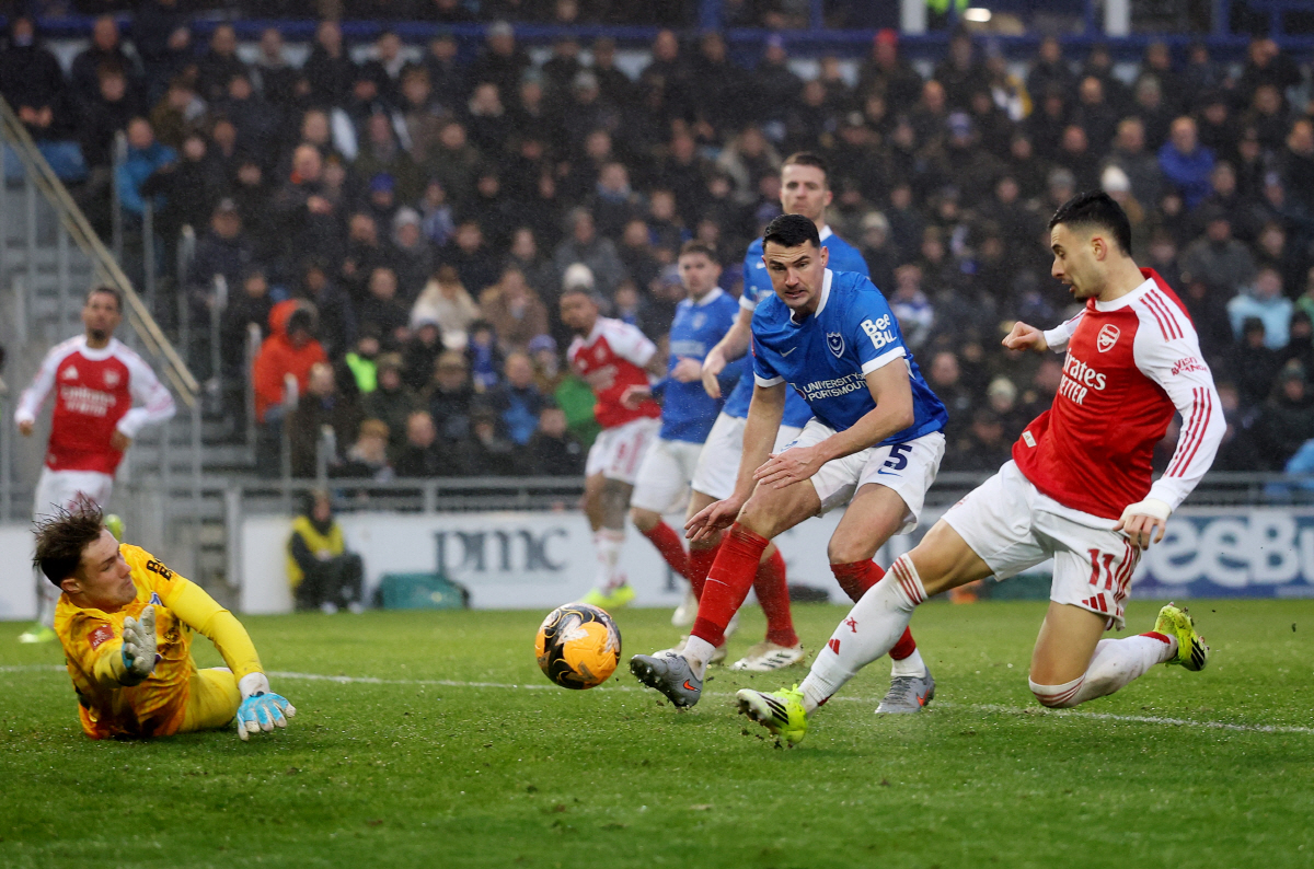 "아스널에게 코너킥은 자유투다" 세트피스FC, '마르티넬리 해트트릭' 포…