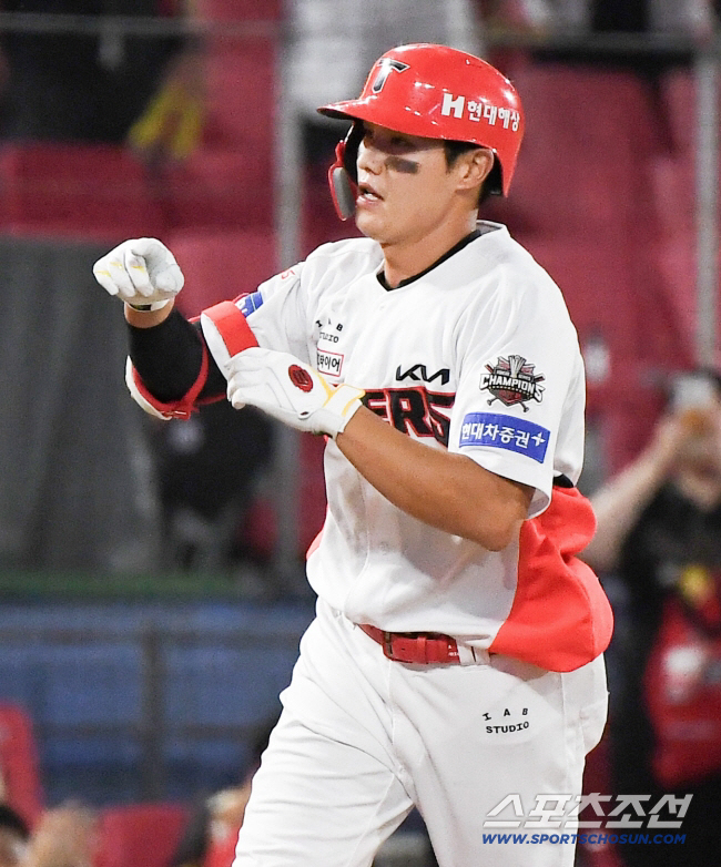 3400만원의 기적, 이젠 최형우 몫까지…KIA, 폭풍 인상으로 보답할까