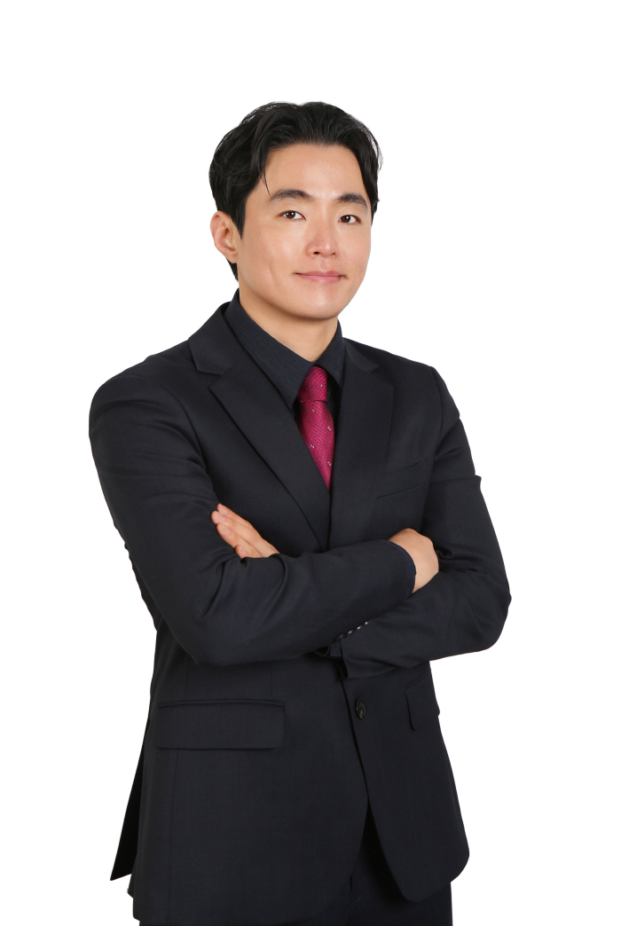 부산 아이파크, 신임 김홍섭 단장 선임…공개모집 통해 대구FC 경험 쌓은 40대 젊은 수장 발탁