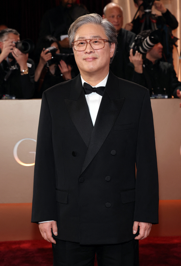 [속보] 박찬욱 '어쩔수가없다', 美골든글로브 작품상마저 불발