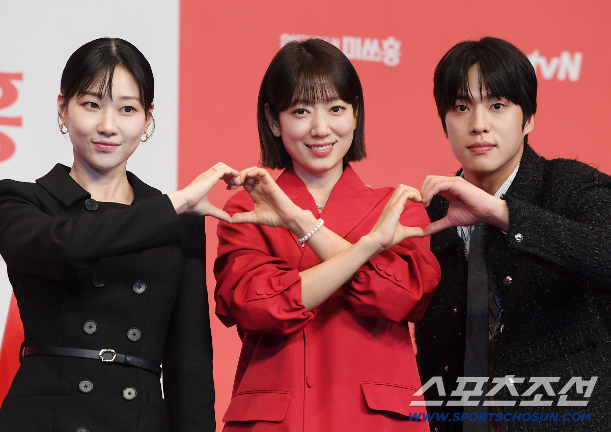 [SC현장] "마음 내려놓고, 몸 아낌없이 썼다"…'언더커버 미쓰홍' 박…