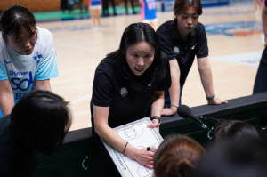[현장인터뷰] '7연패 압도적 꼴찌' 최윤아 감독 냉철한 쓴소리 
