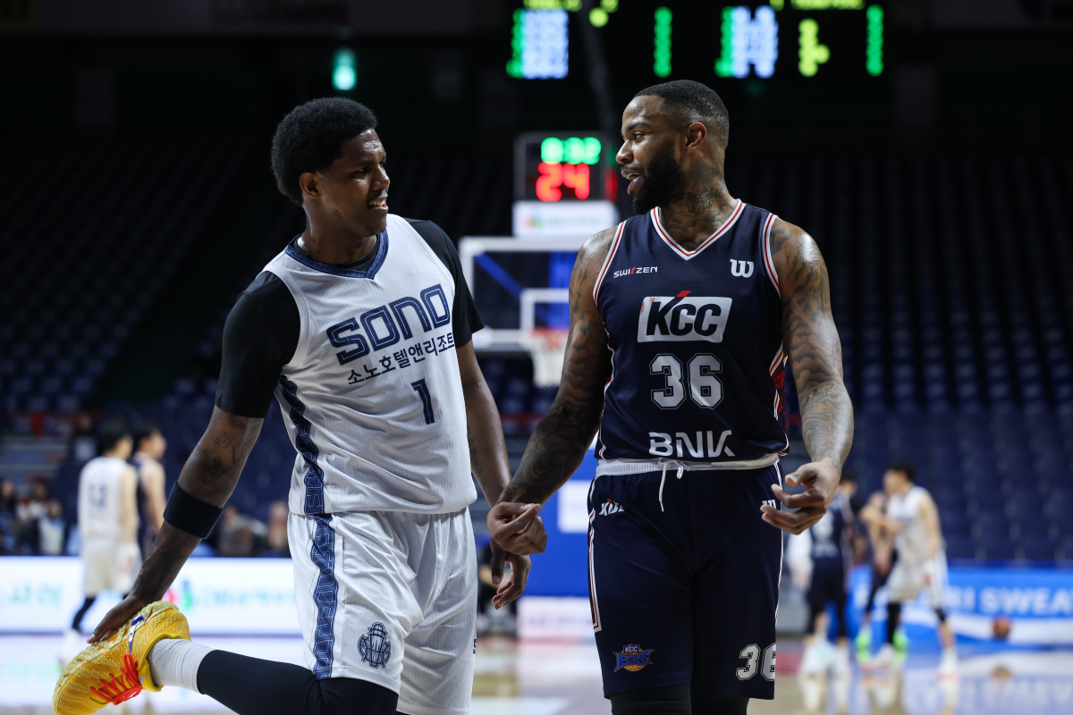 '허웅-송교창 돌아오니  살아나네' KCC, 소노 잡고 6연패 탈출 성공…