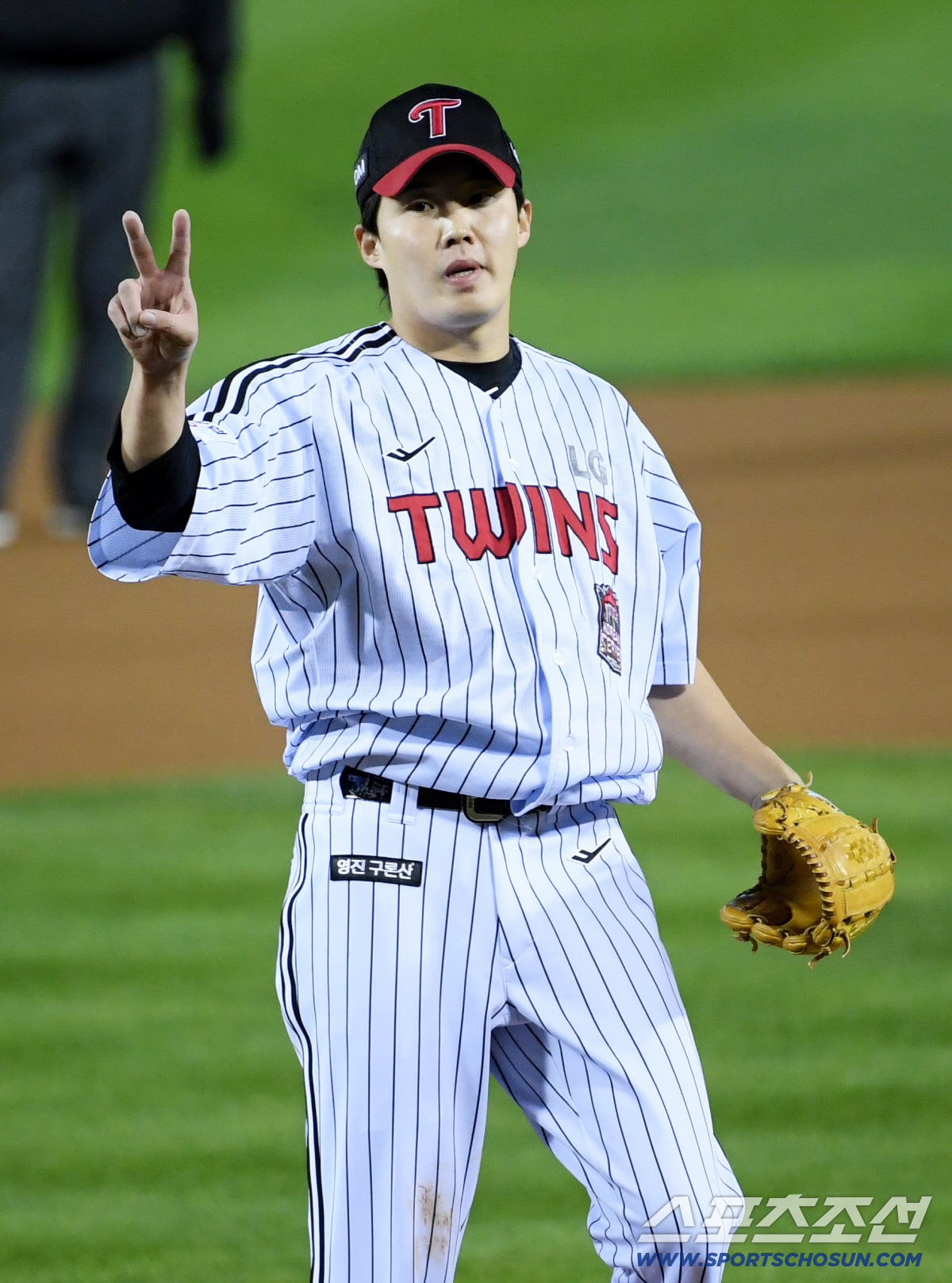 임찬규 생애 최전성기? "최고점 아니다" 염갈량 냉정한 일침…"직구 스피…