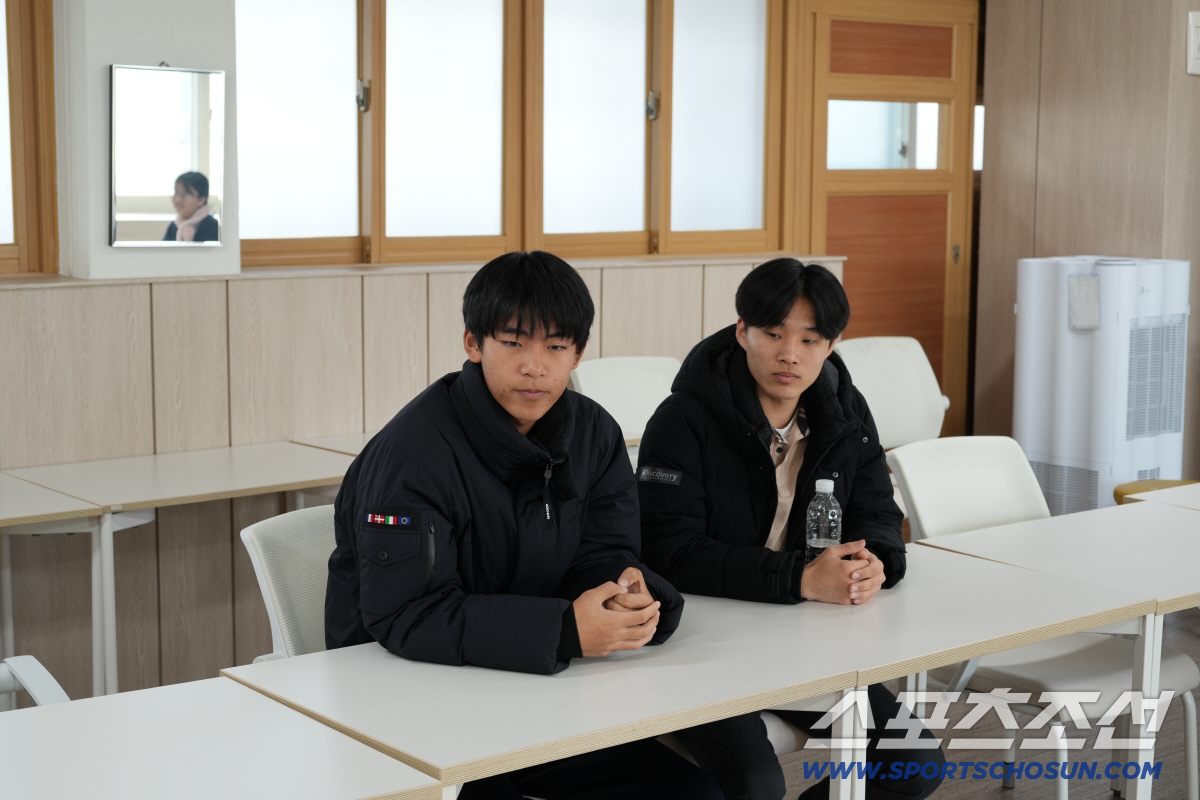 "누나들 응원에 힘 번쩍!" 신도봉중 서울림 아이들이 만든 '별의 순간'…