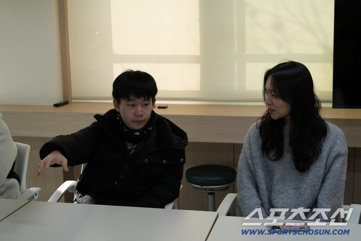 "누나들 응원에 힘 번쩍!" 신도봉중 서울림 아이들이 만든 '별의 순간'…