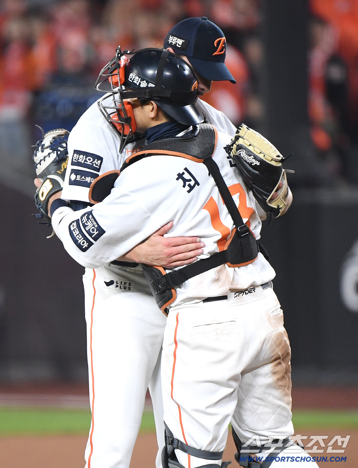 PO를 그렇게 달구더니 "재미 못 느낀다" 선언?…'16승 복덩이' 휴스…