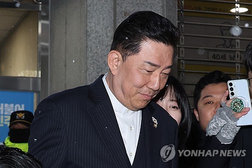 국힘, 與 '김병기 제명'에 "증거인멸용 꼬리 자르기…특검해야"