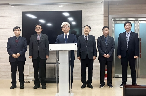 김성근 전 충북 부교육감 "허위사실유포 보수단체 법적 조치"