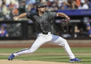 美 대표팀이 부른 24살 우완 루키, MLB 유망주 랭킹 2년 연속 1위...그래서 메츠가 FA 선발투수 안찾나?