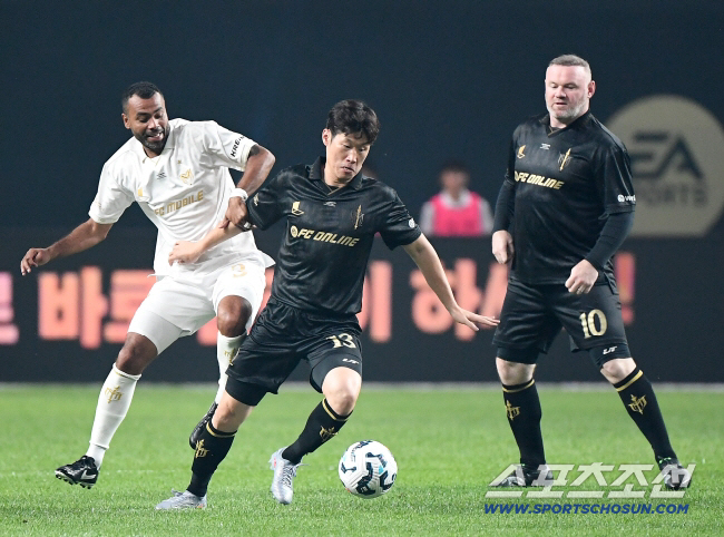 "이것 실화냐" '전설' 루니, '선임 임박' 캐릭 감독대행→코치 제안하…