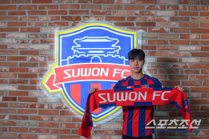 "포트리스에 좋은 경기력으로 보답" 수원FC '부산 2002년생 왼발 영건'최기윤 품었다[공식발표]