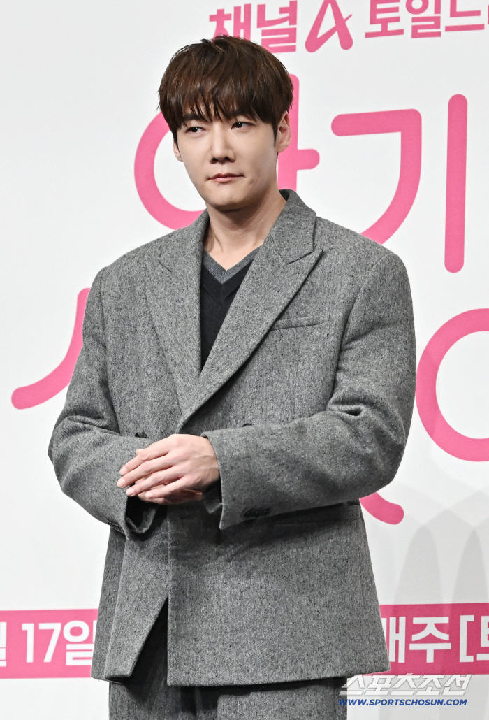 ‘아기가 생겼어요’ 최진혁 “미우새 신점에서 ‘아기 생긴다’ 했는데…소름”