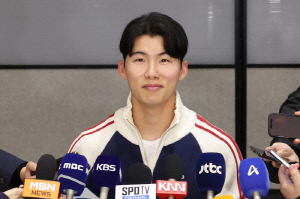 깜짝 소식! '코리안리거' 김혜성, 세대교체 핵심 지목…다저스 고령화 심각→